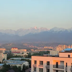  Апартаменты 2 With Mountain View, Near Metro And Shopping Mall