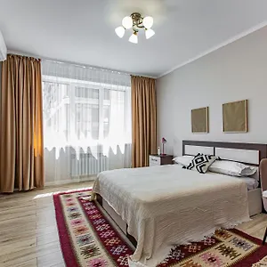  Апартаменты 2 In The Center